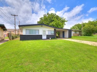 905 S 30th St, Muskogee, OK 74401