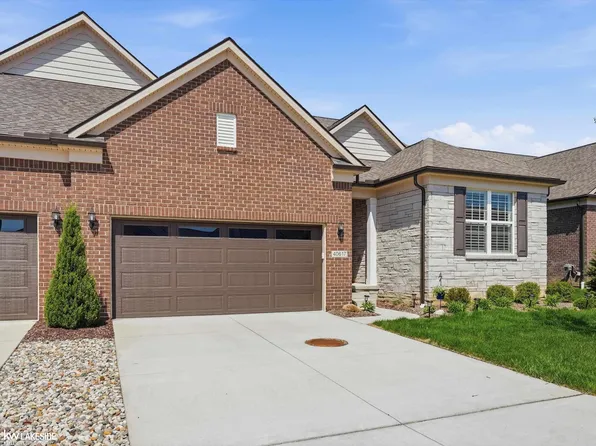 40617 Tulip Trce, Clinton Township, MI 48038