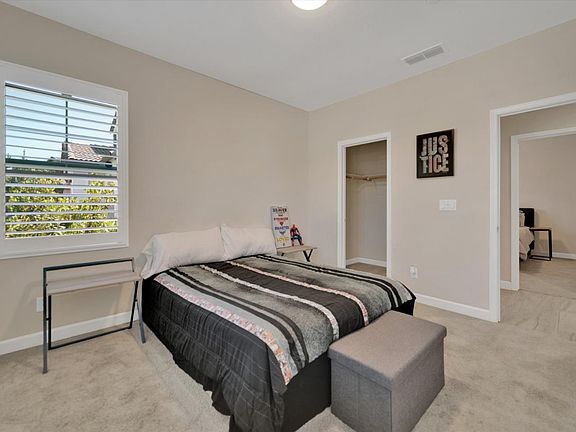 5th image of 1818 Ponderosa Dr