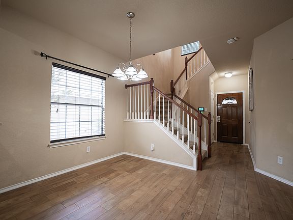 5th image of 10342 Rosewood Crk
