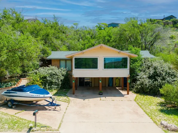 22 Foothill Dr, Ransom Canyon, TX 79366