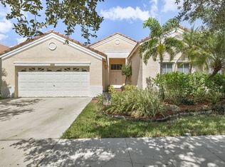 593 Slippery Rock Rd, Fort Lauderdale, FL 33327