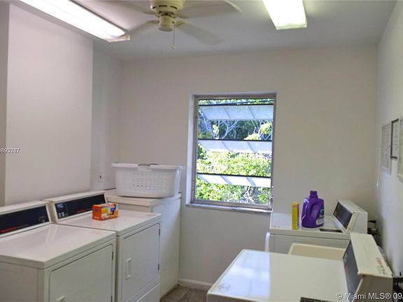 4th image of 2271 NE 68th St APT 2032