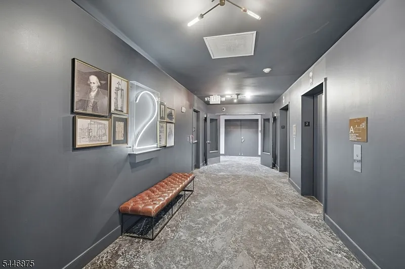 2 bed, 2.0 bath, 1222 sqft, $3,000 — Photo 3
