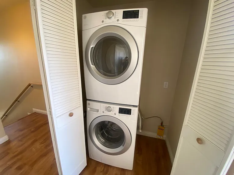 510 Howard St #B — Photo 8