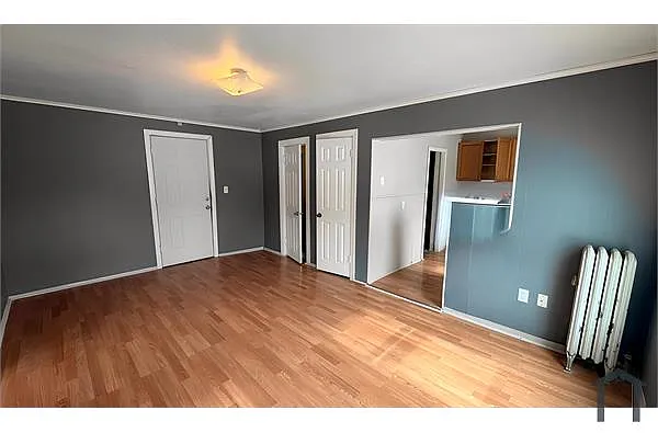 Building Photo - 348 Maria Ave #26