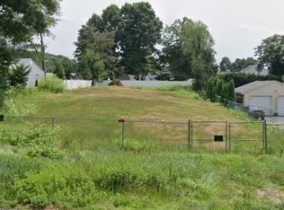 274 Cedarwood Lane, Newington, CT 06111