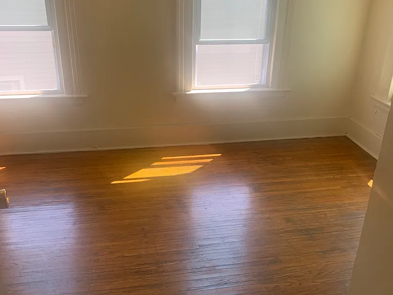 30 Locust St — Photo 4