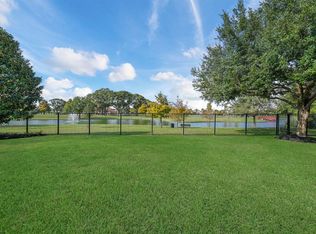 26118 Castlemoor Ct, Cypress, TX 77433