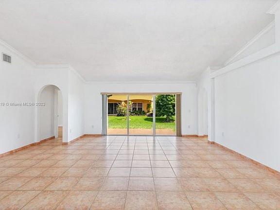 4th image of 461 NW 190th Ave #461