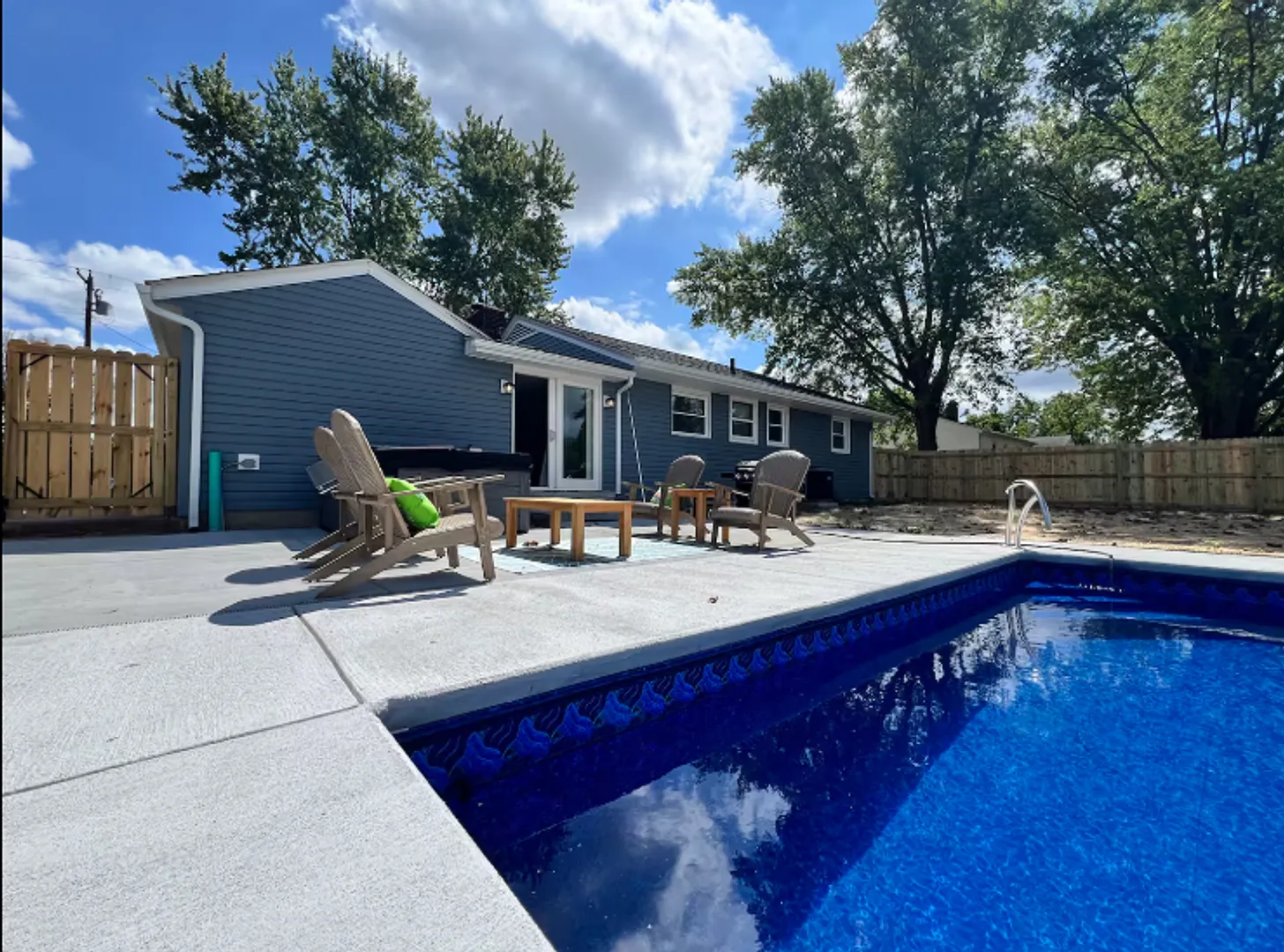 New Pool! Just vibes by the pool. Fully fenced yard — Photo 2