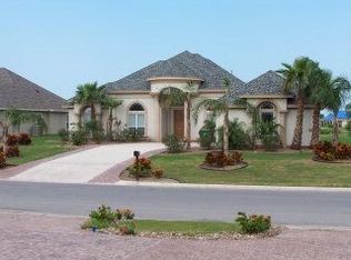 24 Whooping Crane Dr, Laguna Vista, TX 78578