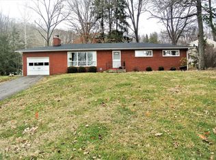 740 W Broadway, Granville, OH