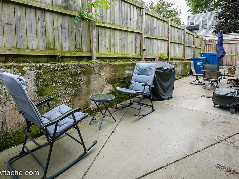 717 F St NE — Photo 26