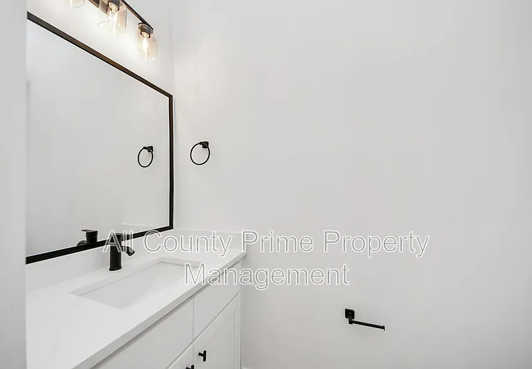 2708 Bostic St #A — Photo 13