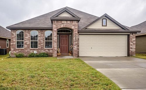1st image of 5214 Sagewood Dr