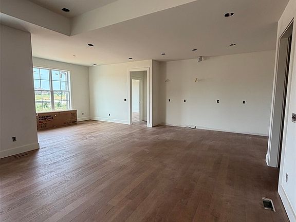 2nd image of LOT 228 Avalon Ct