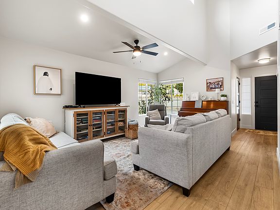 4th image of 485 W Diagonal St #11