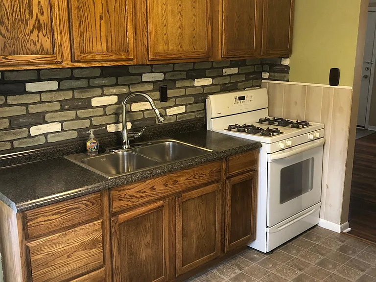 1192 Rambling Rd — Photo 17