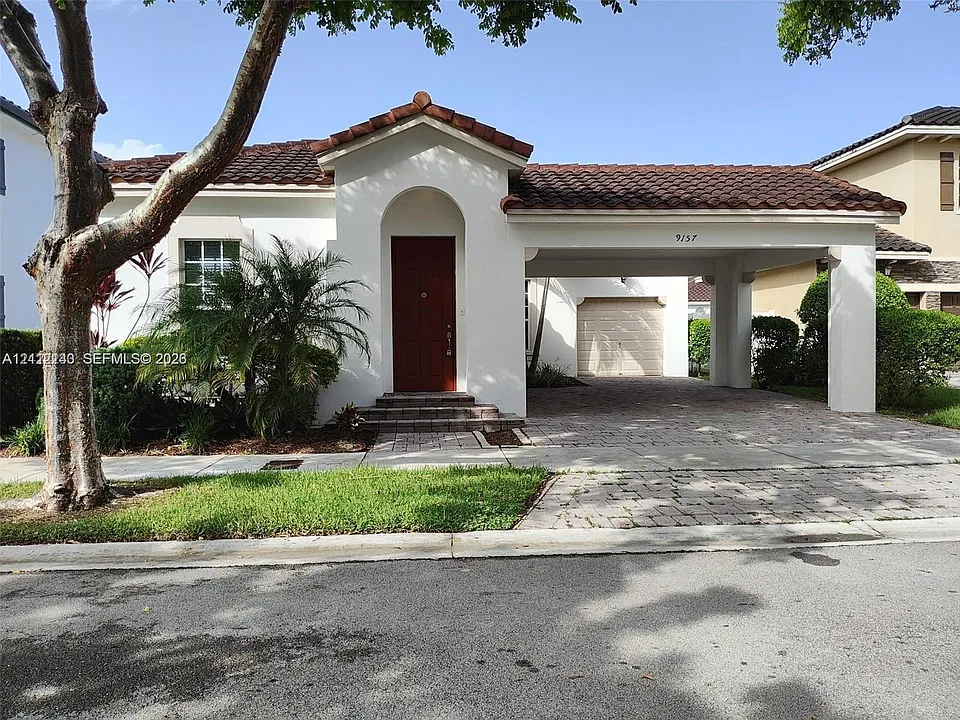 9157 SW 170th Pl