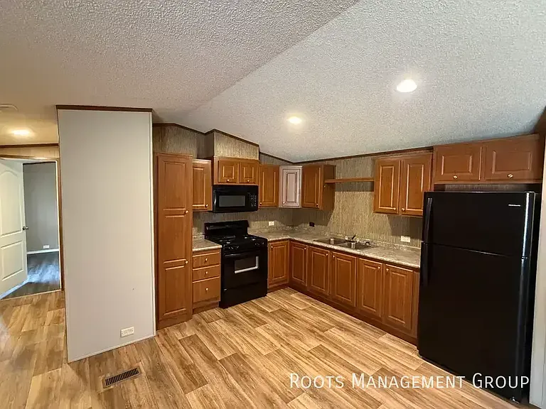 322 E 18th Ave #60 — Photo 15