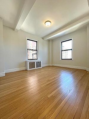 5th image of 225 W 106th St APT 11H