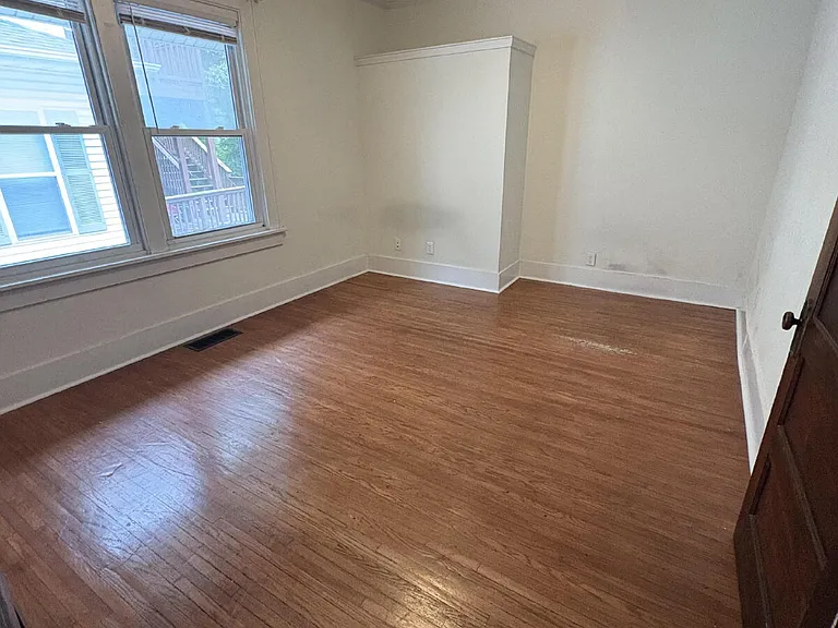 110 S College Ave — Photo 11