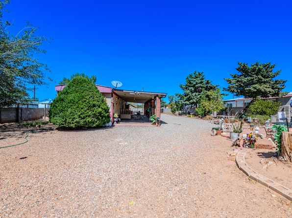 9 Manzano Ln, Los Lunas, NM 87031