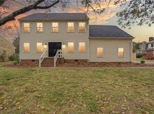 4209 Stonebridge Lndg, Chesapeake, VA 23321