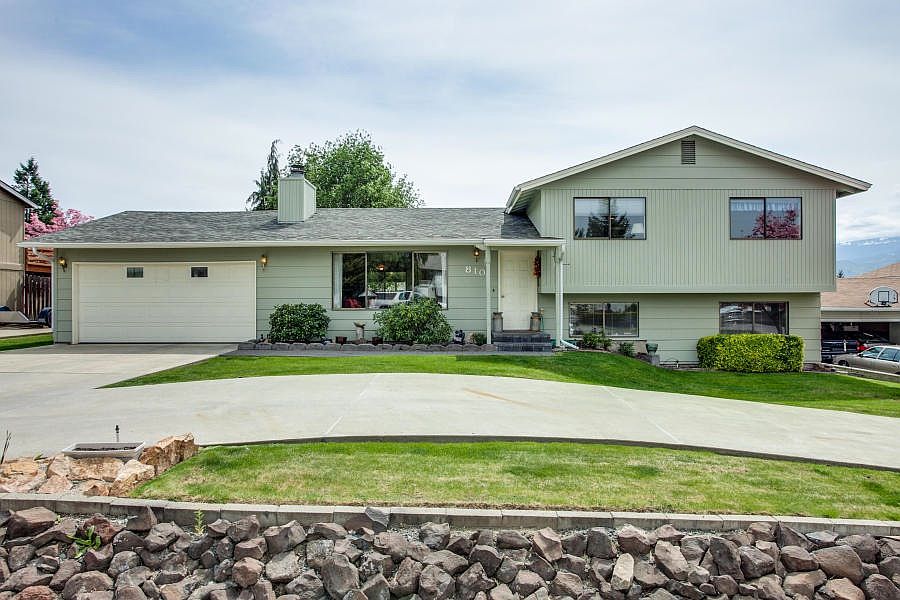 810 Manzanal St NE, East Wenatchee, WA 98802 Zillow