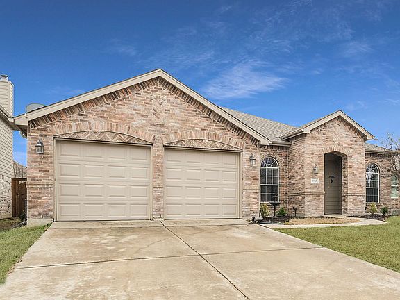 4th image of 1017 Acacia Dr