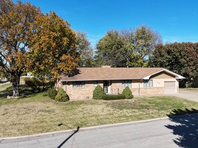 302 E 1st St, Smith Center, KS, 66967