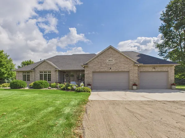 9810 Bechtold Rd, Rogers, MN 55374