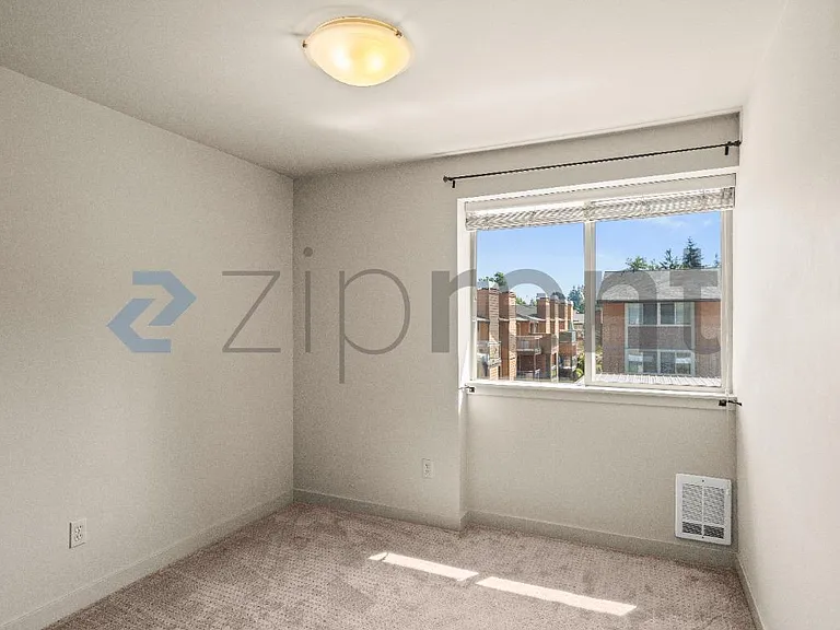 8240 126th Ave NE #A302 — Photo 13