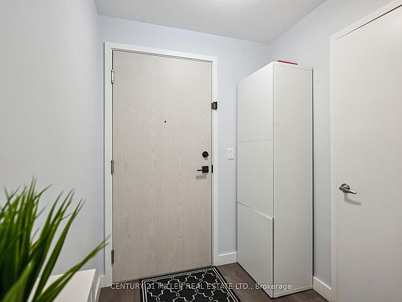 5th image of 168 Sabina Dr #306