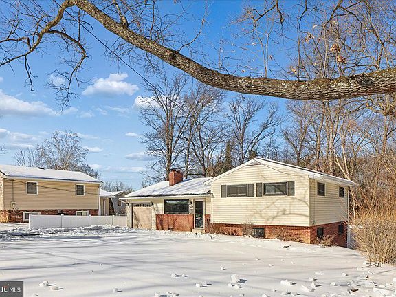 4th image of 6816 Mayo Ct