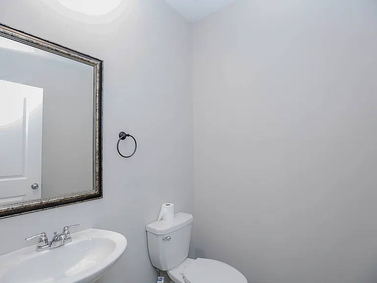 4355 Magpie Dr — Photo 23