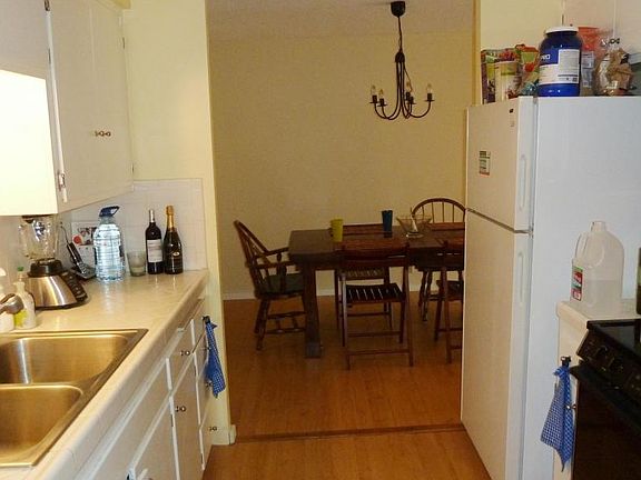 5th image of 2727 Miradero Dr APT 206