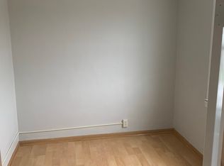 2-401 E 22nd St #1, Chicago Heights, IL 60411