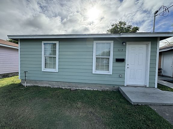 3rd image of 1603 Caldwell St #13