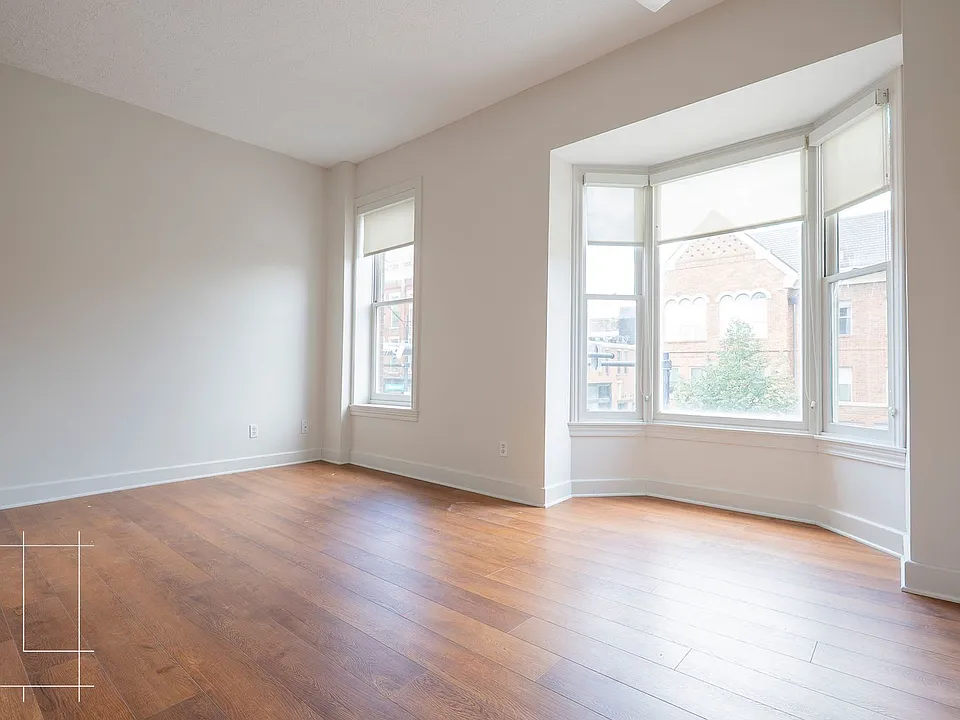 650 668 N High Street 10 #26-E