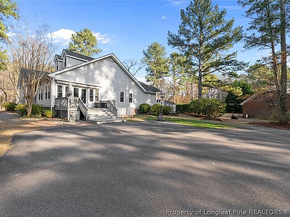 3rd image of 5921 Mockingbird Ln