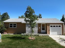 Home for Sale in Casper, Wyoming $135,000
