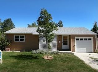 901 Country Club Rd, Casper, WY 82609