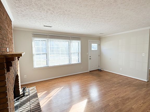 3rd image of 5625 Edgewood Ave APT A