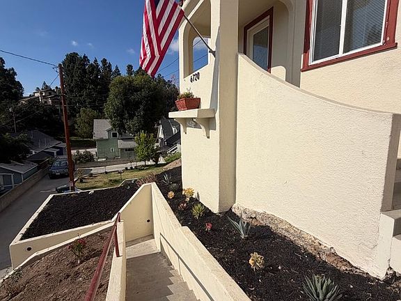 5th image of 6720 Stanford Way