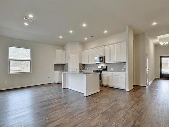 4th image of 11801 Pine Mist Ct