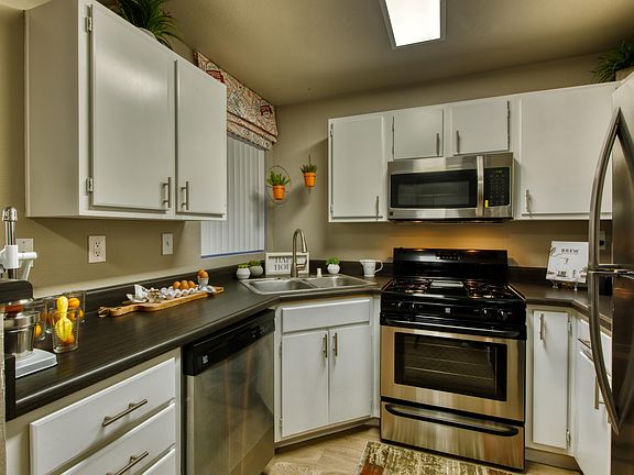 3rd image of 1155 W Grove Pkwy APT 256