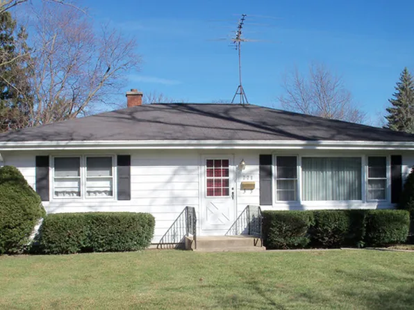 771 Prairie Ave, Glen Ellyn, IL 60137