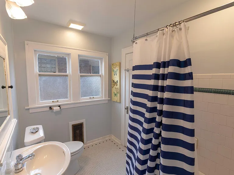 6011 3rd Ave NW — Photo 9